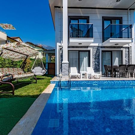 Salkim- 4 Bedroom Holiday Villa In Oludeniz Fethiye Exterior photo