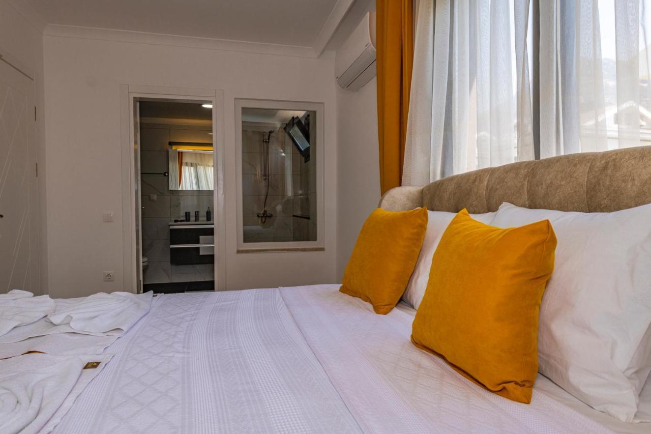 Salkim- 4 Bedroom Holiday Villa In Oludeniz Fethiye Exterior photo