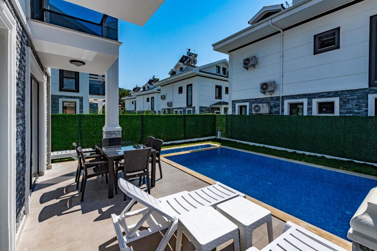 Salkim- 4 Bedroom Holiday Villa In Oludeniz Fethiye Exterior photo